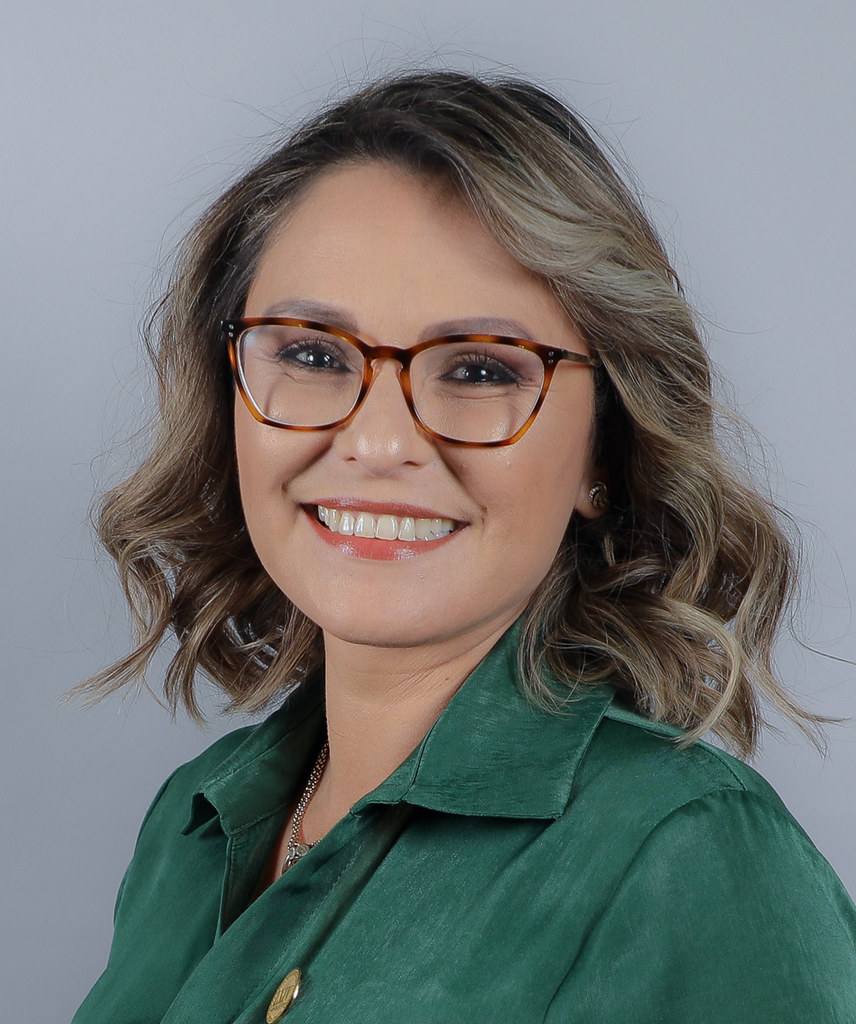 azalia guevara espinoza